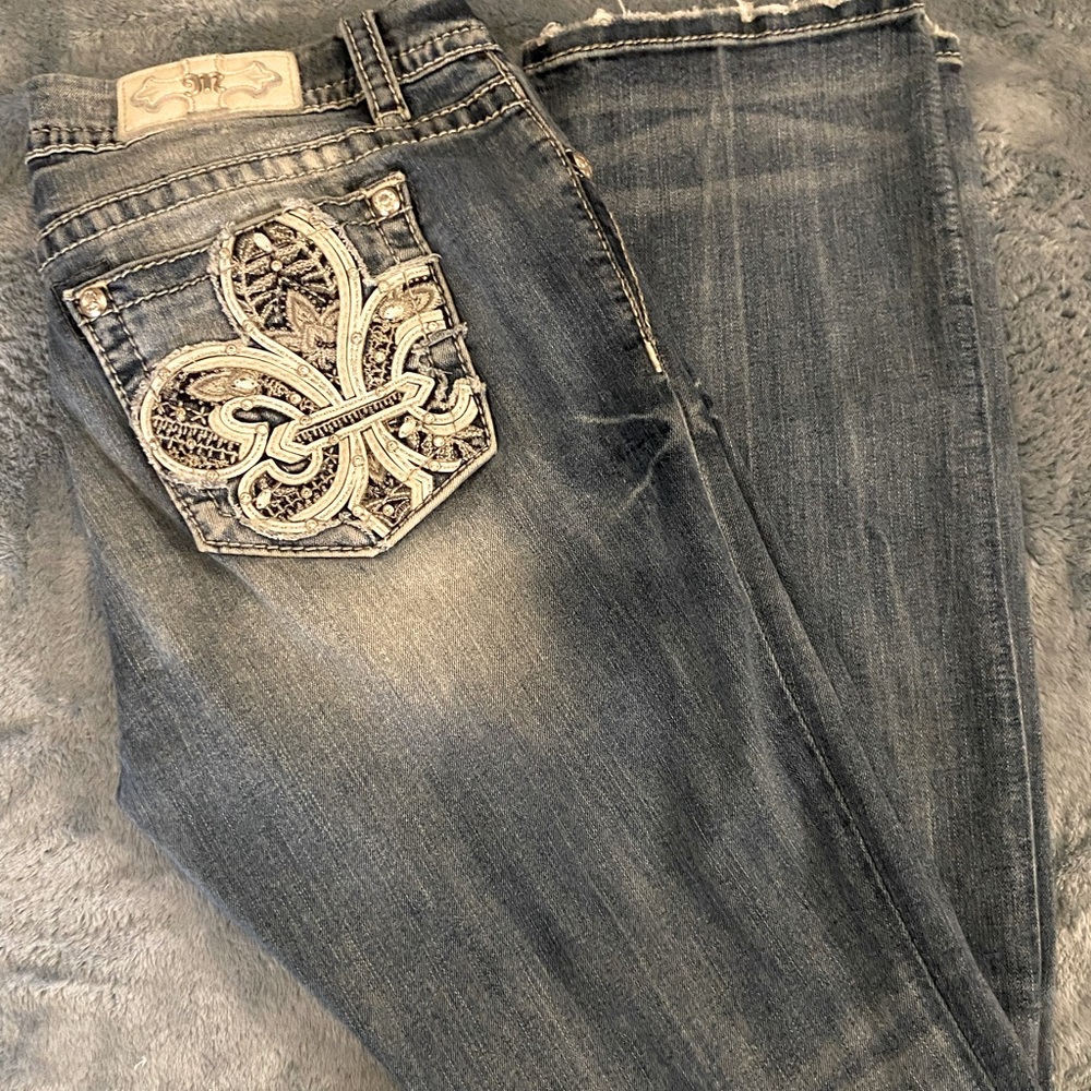 MissMe size 29 Fleur De Lis Straight Leg Jeans